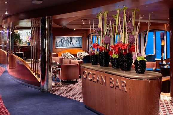 MyCruise Holland-America-Line Koningsdam Offentlige-arealer Barer-lounger-atrium1