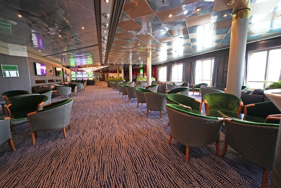 MyCruise Celestyal-Cruises Celestyal-Journey Offentlige-arealer Barer-lounger-atrium5
