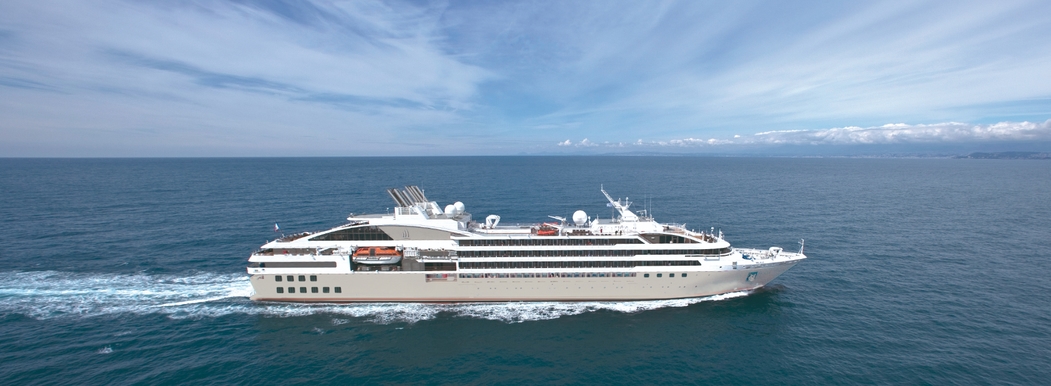 MyCruise Ponant Le-Soleal Offentlige-arealer Luftfoto1