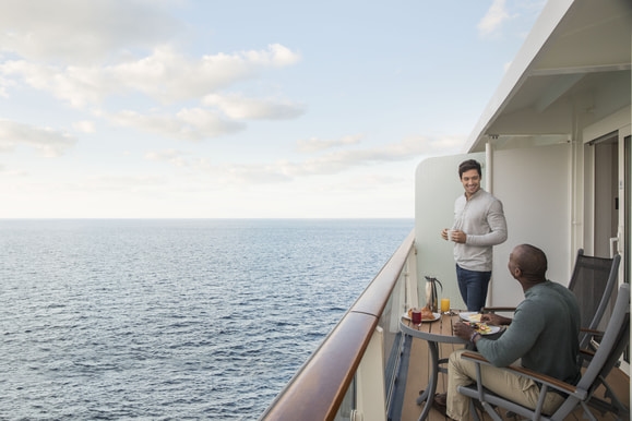 Celebrity-Cruises Equinox Kahytter Suite SXX2