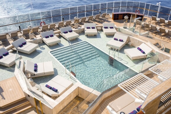 MyCruise Explora-Journeys Explora-III Offentlige-arealer Pool-spa7