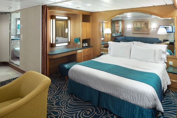 MyCruise Royal-Caribbean-Cruise Line Rhapsody-of-the-Seas Kahytter Suite GS1