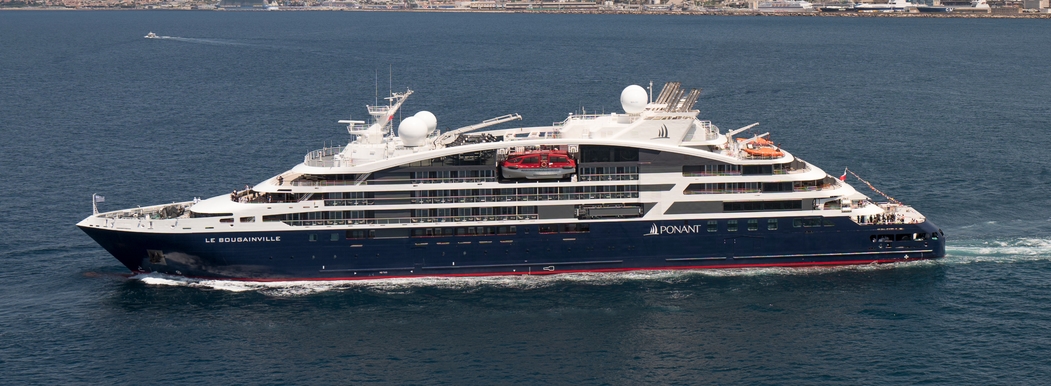 MyCruise Ponant Le-Bougainville Offentlige-arealer Luftfoto1