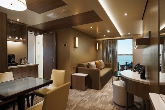 MyCruise Norwegian-Cruise-Line Bliss Kahytter Suite HG2