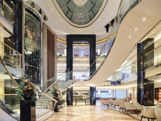 MyCruise P&O-Cruises Ventura Offentlige-arealer Barer-lounger-atrium1