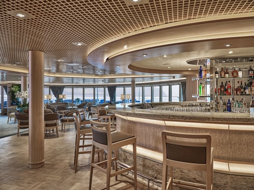 MyCruise Silversea Silver-Moon Offentlige-arealer Barer-lounger-atrium7
