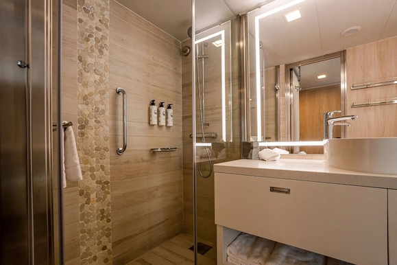 MyCruise Ponant Le-Dumont-d-Urville Kahytter Suite DS3,DS4,DS5,DS63