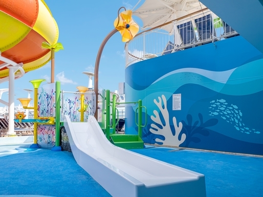 MyCruise Norwegian-Cruise-Line Epic Offentlige-arealer Pool-spa11