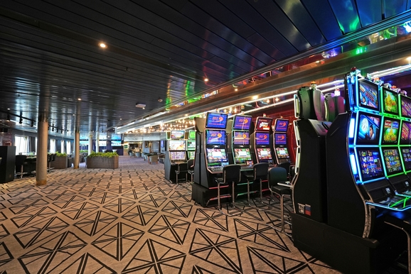 MyCruise Celestyal-Cruises Celestyal-Journey Offentlige-arealer Casino-butikker3