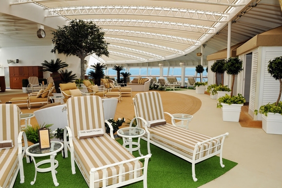 MyCruise Princess-Cruises SAPPHIRE Offentlige-arealer Barer-lounger-atrium2