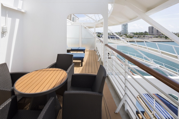 MyCruise Royal-Caribbean-Cruise-Line Voyager-of-the-Seas Kahytter Suite GT6