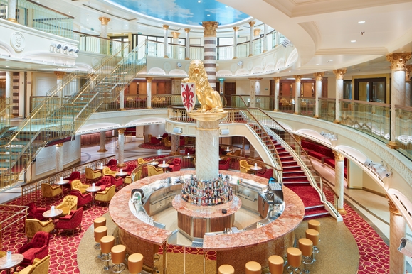 MyCruise Carnival Firenze Offentlige-arealer Barer-lounger-atrium2