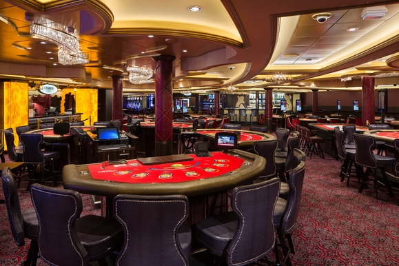MyCruise Royal-Caribbean-Cruise-Line Ovation-of-the-Seas Offentlige-arealer Casino-butikker1