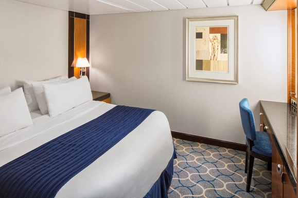 MyCruise Royal-Caribbean-Cruise-Line Liberty-of-the-Seas Kahytter Suite VS3