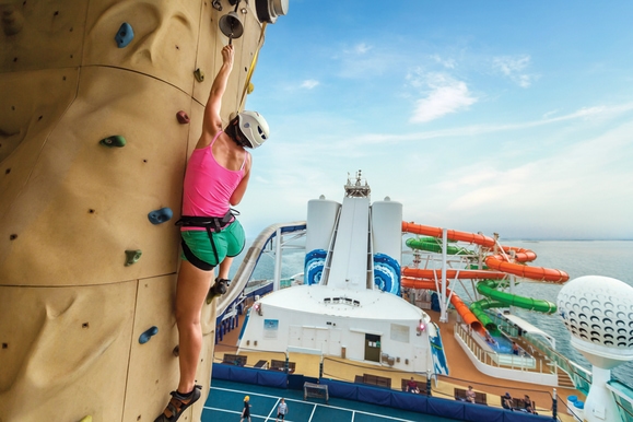 MyCruise Royal-Caribbean-Cruise-Line Liberty-of-the-Seas Offentlige-arealer Sport-fitness3