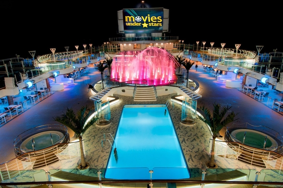 MyCruise Princess-Cruises ROYAL Offentlige-arealer Pool-spa1