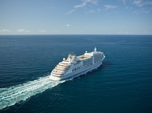 MyCruise Silversea Silver-Dawn Offentlige-arealer Luftfoto2