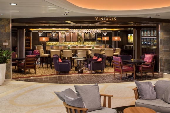 MyCruise Royal-Caribbean-Cruise-Line Ovation-of-the-Seas Offentlige-arealer Barer-lounger-atrium2