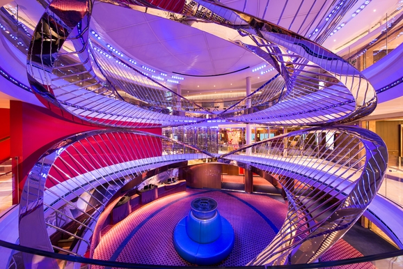 MyCruise Holland-America-Line Nieuw-Statendam Offentlige-arealer Barer-lounger-atrium1