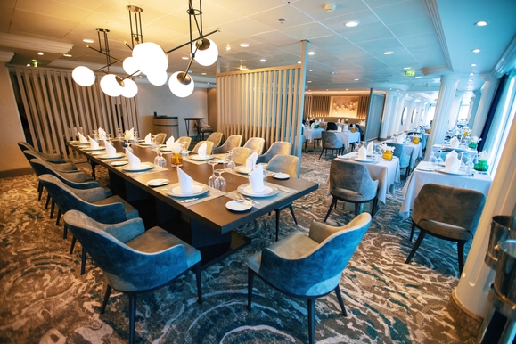 MyCruise Azamara Azamara-Onward Offentlige-arealer Restauranter1