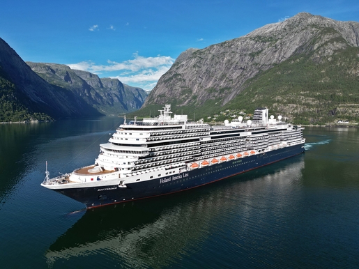 MyCruise Holland-America-Line Rotterdam Offentlige-arealer Luftfoto2