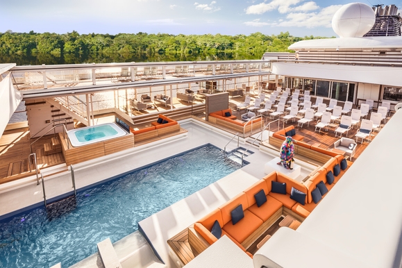 MyCruise Hapag-Lloyd-Cruises HANSEATIC-inspiration Offentlige-arealer Pool-spa1