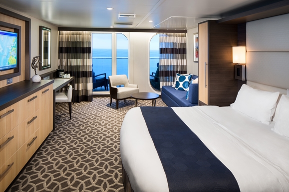 MyCruise Royal-Caribbean-Cruise-Line Sprectrum-of-the-Seas Kahytter Suite JX1