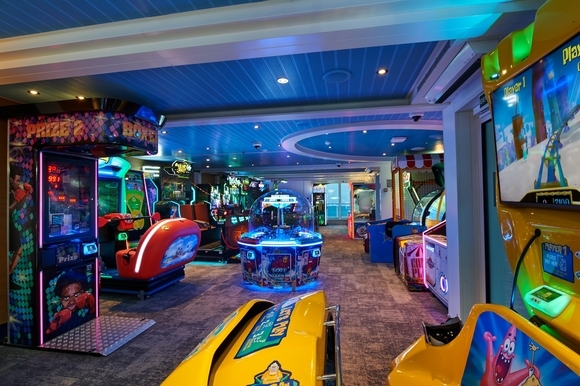 MyCruise Carnival Venezia Offentlige-arealer Teater-underholdning6