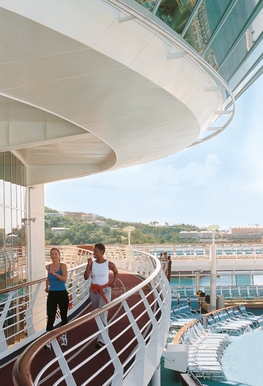 MyCruise Royal-Caribbean-Cruise-Line Explorer-of-the-Seas Offentlige-arealer Sport-fitness2