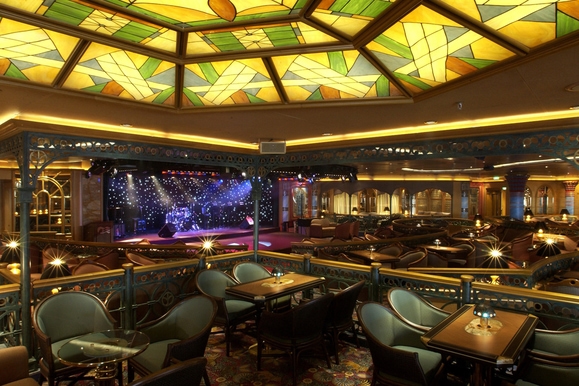 MyCruise Princess-Cruises DIAMOND Offentlige-arealer Teater-underholdning1