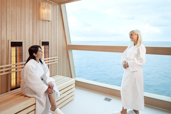 MyCruise Celebrity-Cruises Reflection Offentlige-arealer Pool-spa3