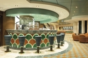 MyCruise MSC Poesia Offentlige-arealer Barer-lounger-atrium1