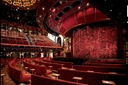 MyCruise Carnival Conquest Offentlige-arealer Teater-underholdning2