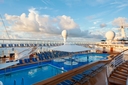 MyCruise Norwegian-Cruise-Line Sun Offentlige-arealer Pool-spa1