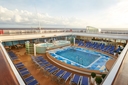 MyCruise-Carnival-Sunrise-Offentlige-arealer-Pool-spa3