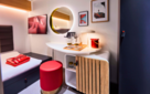 MyCruise Virgin-Voyages Scarlet-Lady Kahytter Indvendig I13