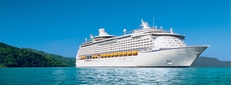 MyCruise Royal-Caribbean-Cruise-Line Explorer-of-the-Seas Offentlige-arealer Luftfoto1