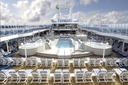 MyCruise Princess-Cruises CORAL Offentlige-arealer Pool-spa1