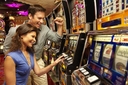 MyCruise Royal-Caribbean-Cruise-Line Liberty-of-the-Seas Offentlige-arealer Casino-butikker1