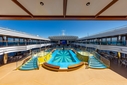 MyCruise Carnival Luminosa Offentlige-arealer Pool-spa1