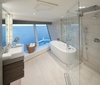 MyCruise Royal-Caribbean-Cruise-Line Oasis-of-the-Seas Kahytter Suite UP 6