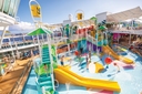 MyCruise Royal-Caribbean-Cruise-Line Oasis-of-the-Seas Offentlige-arealer Pool-spa3