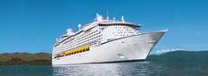 MyCruise Royal-Caribbean-Cruise-Line Explorer-of-the-Seas Offentlige-arealer Luftfoto3