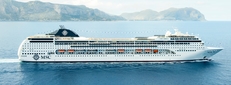 MyCruise MSC Lirica Offentlige-arealer Luftfoto1