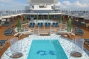 MyCruise Princess-Cruises MAJESTIC Offentlige-arealer Pool-spa1