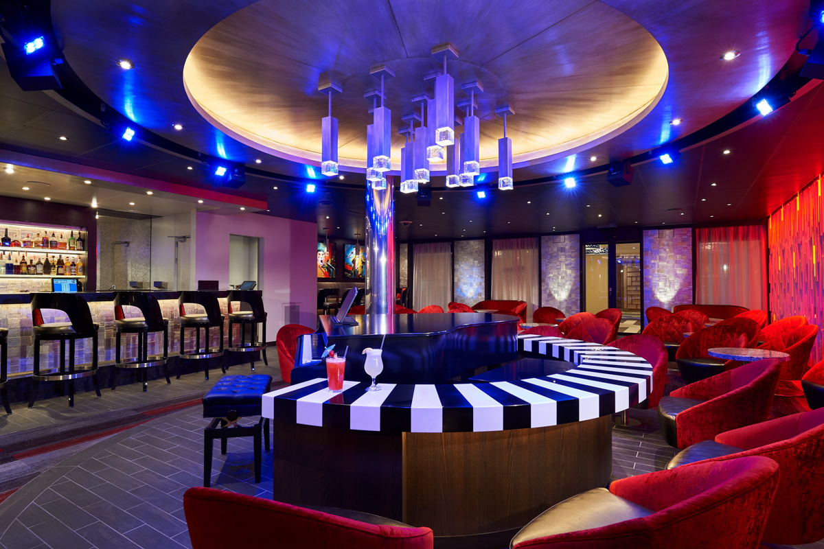 Carnival Horizon 11