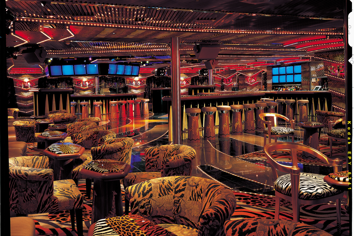 Carnival Paradise 8