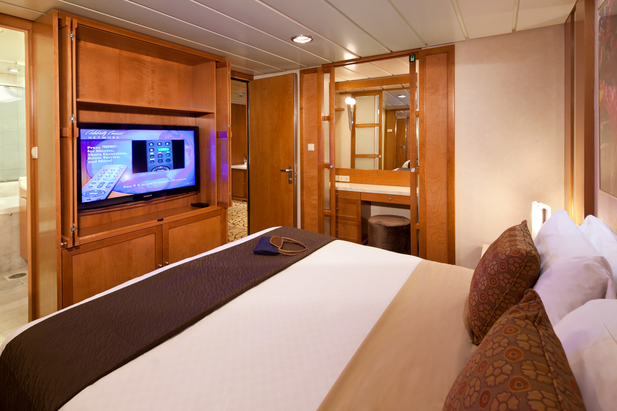 Celebrity Constellation 33