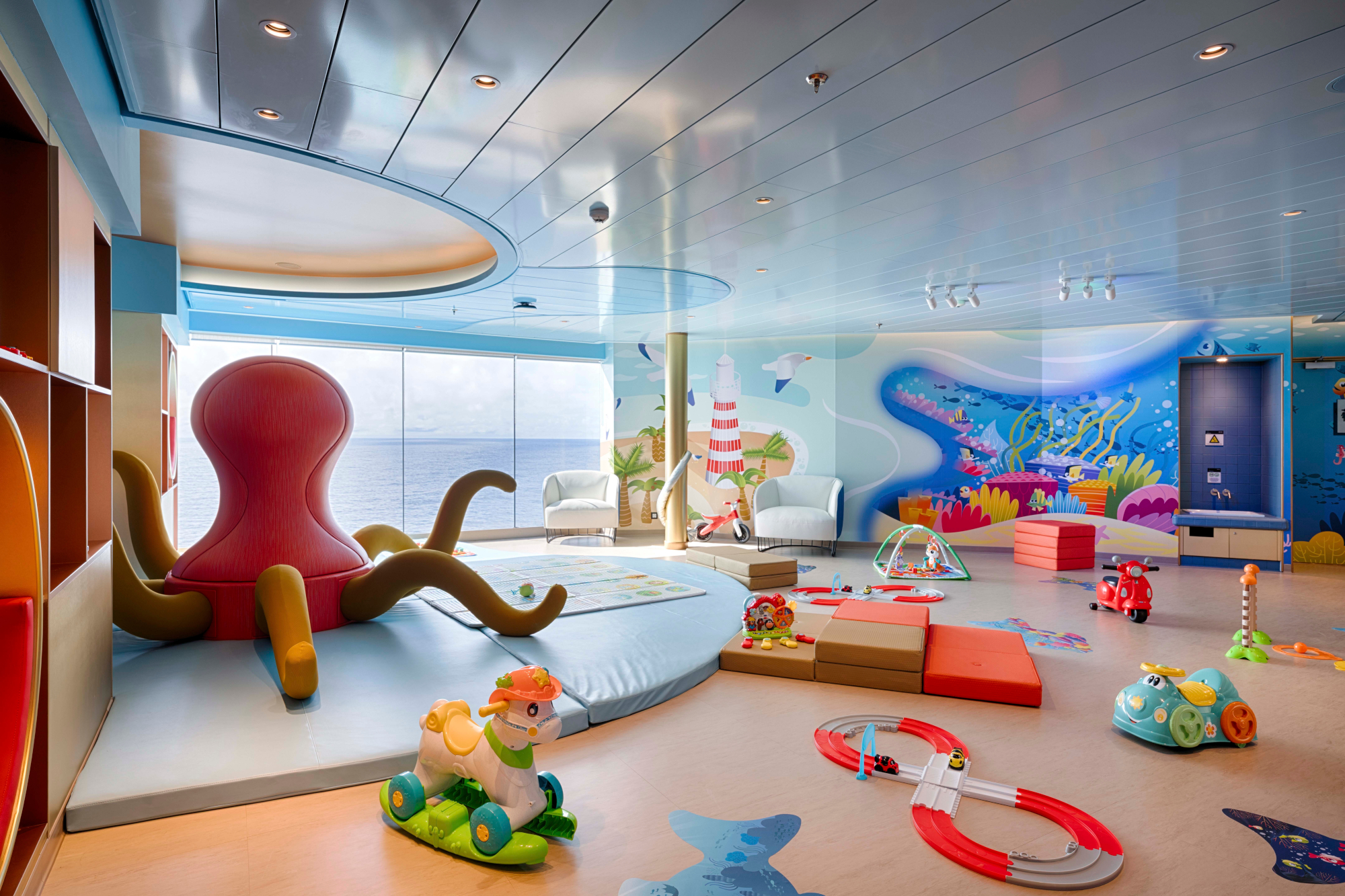 MSC World Atlantic 27