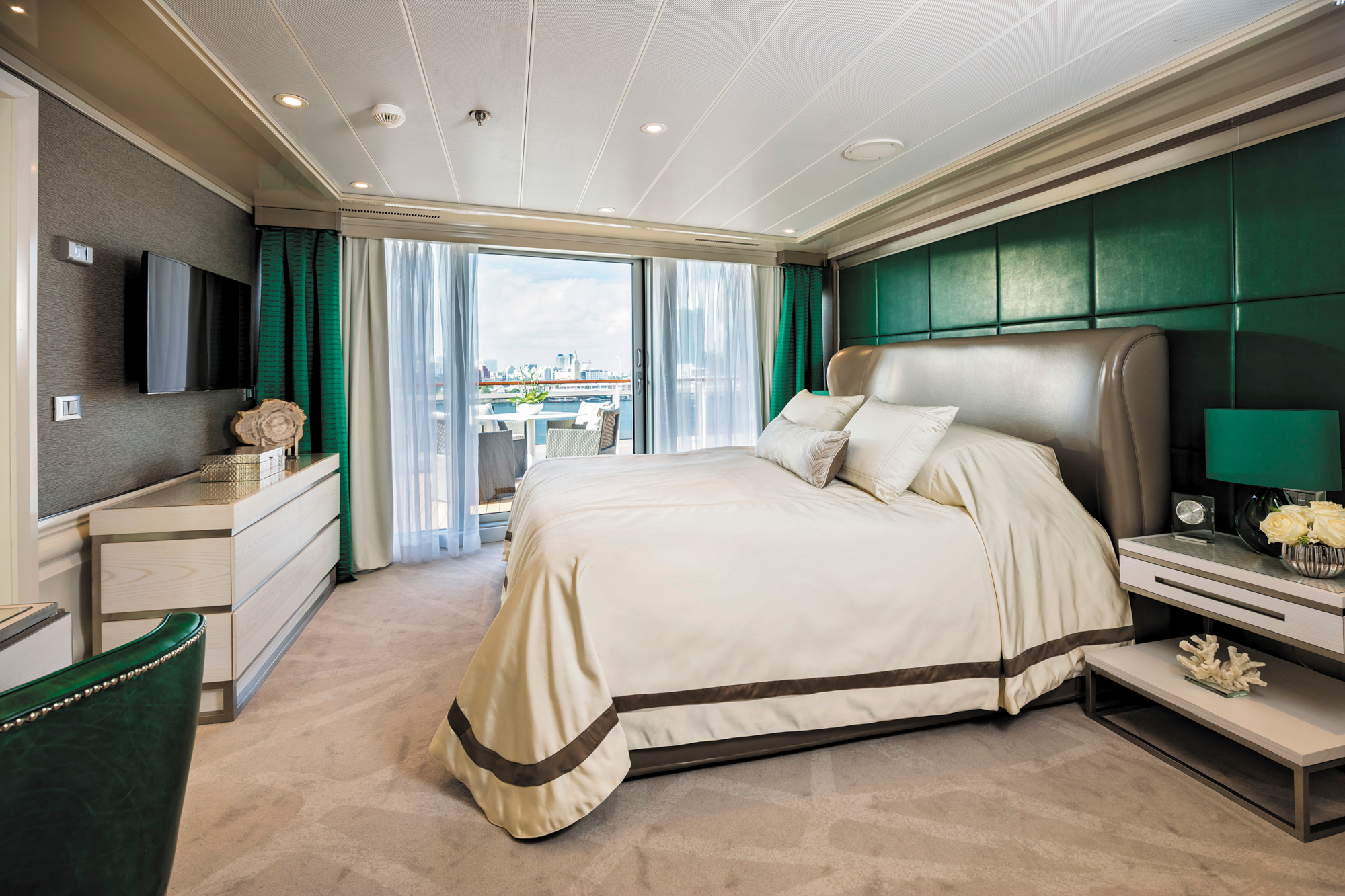 Seven Seas Explorer 34